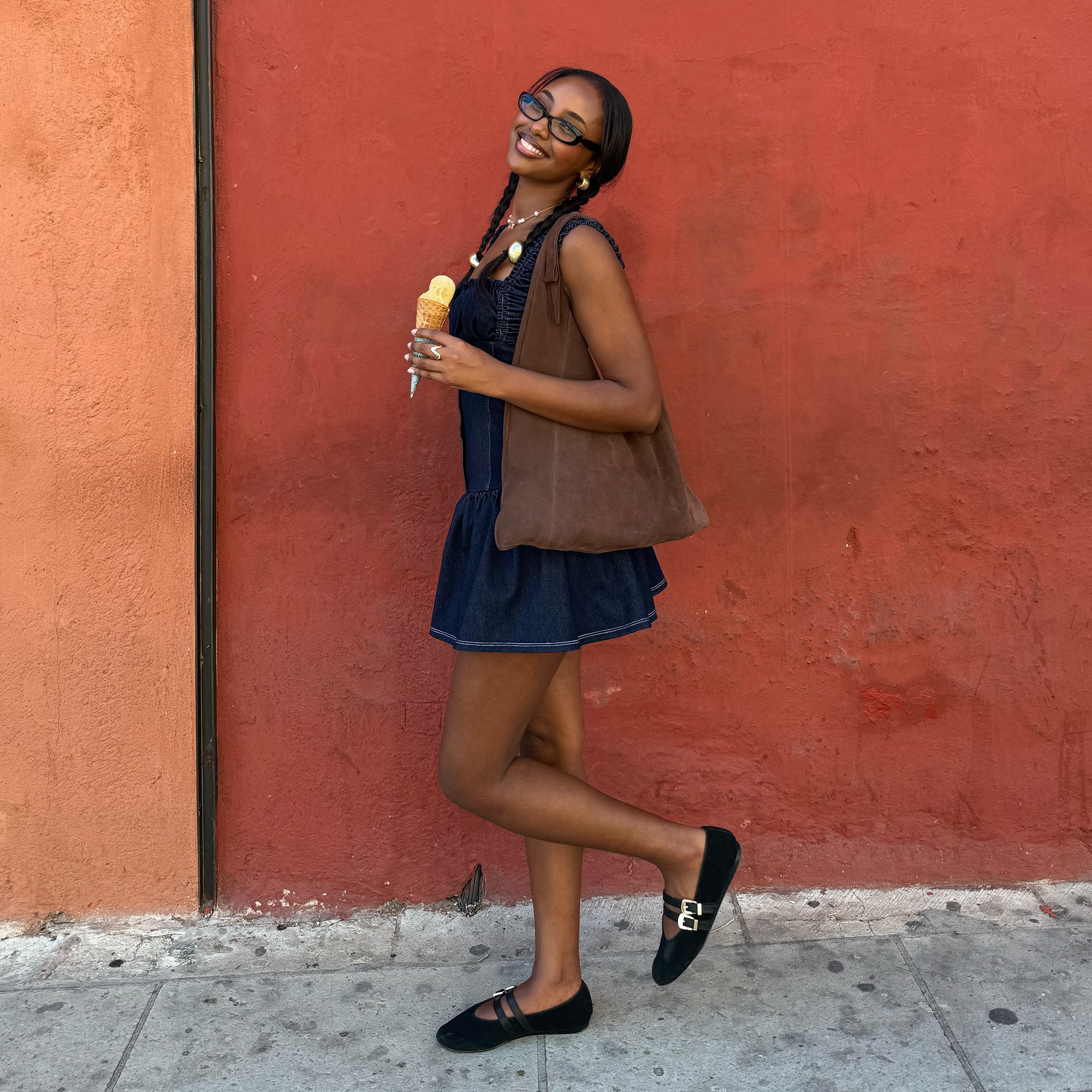 MARIE TOTE CHOCOLATE SUEDE - Image 6