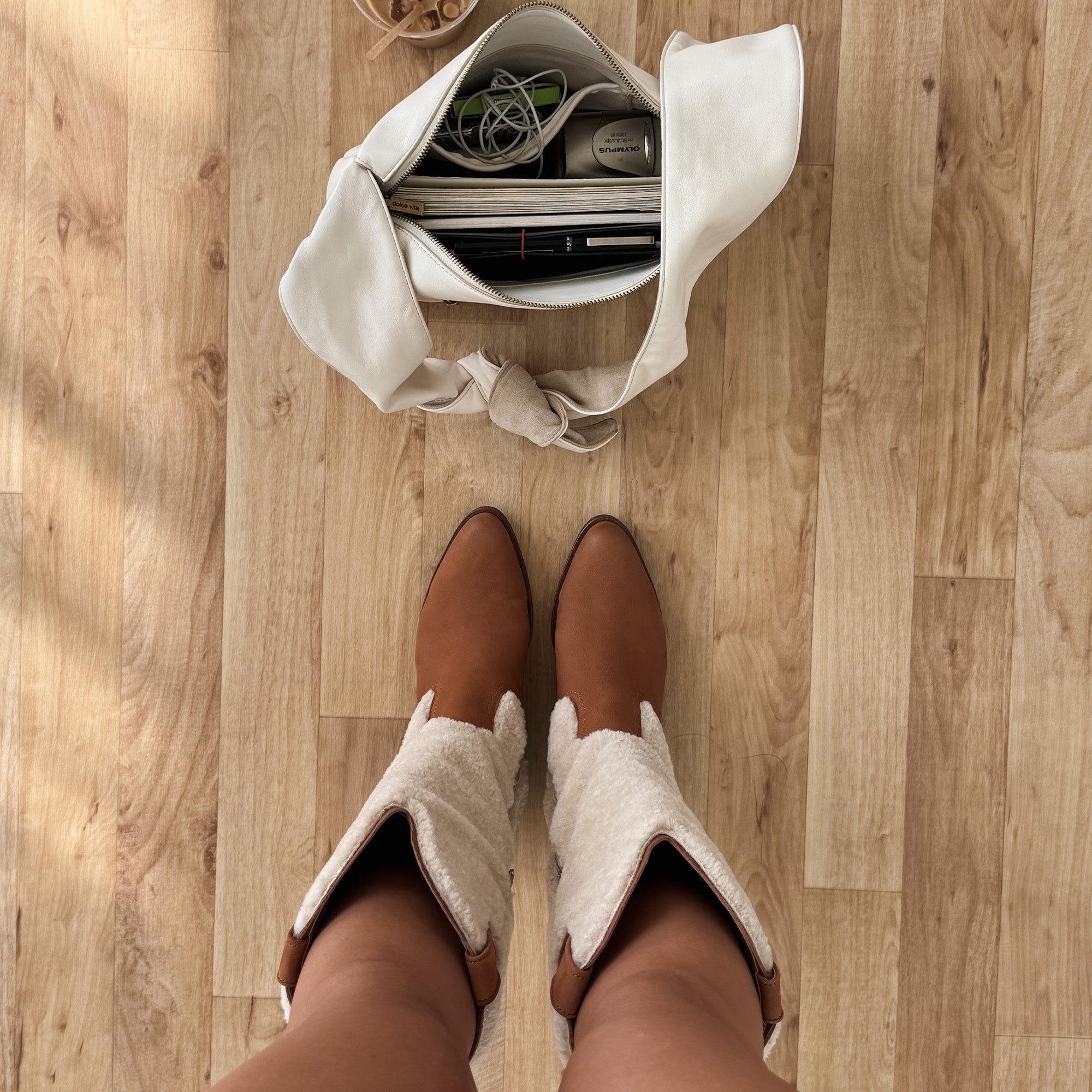 MYKEL PLUSH BOOTS CARAMEL NUBUCK - Image 4