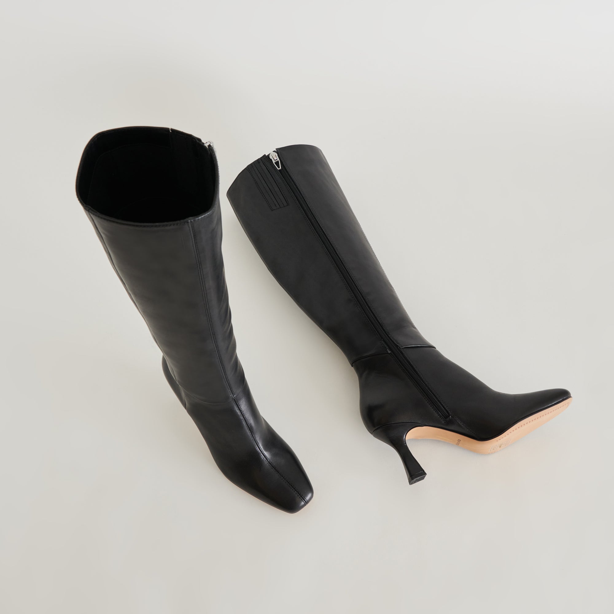 GYRA BOOTS BLACK LEATHER - re:vita - Image 3