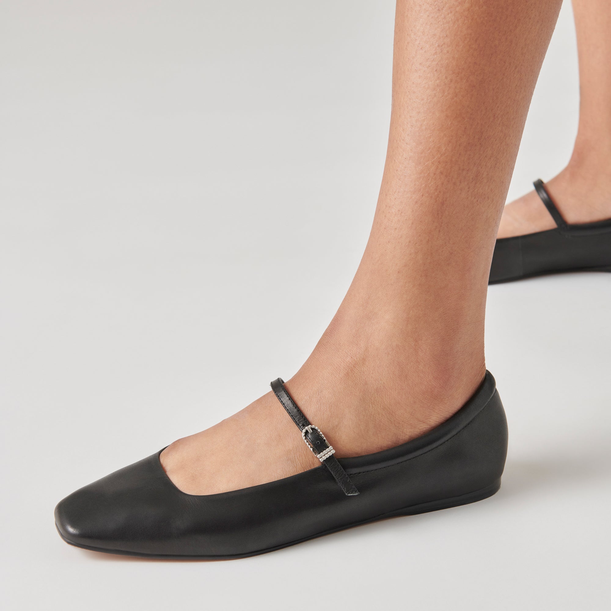 REYES WIDE BALLET FLATS BLACK LEATHER - Image 4