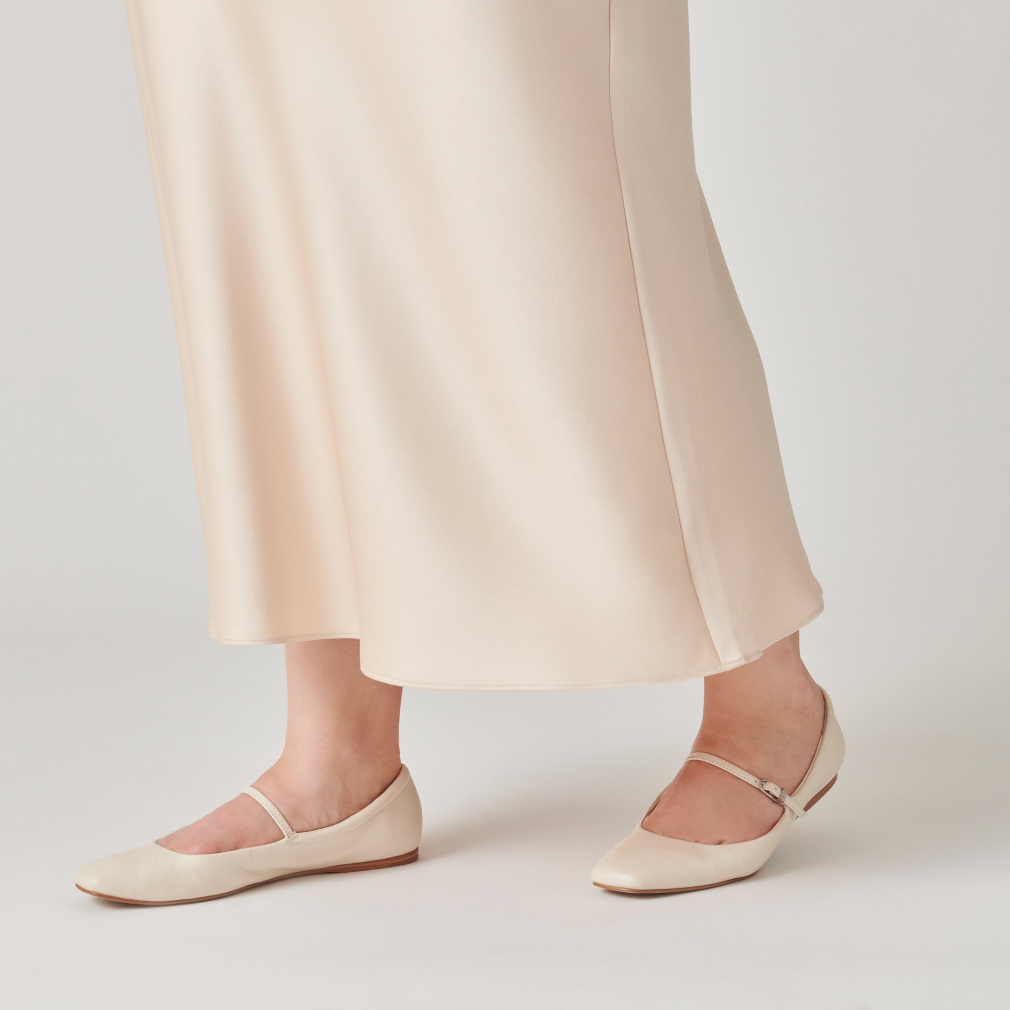 REYES BALLET FLATS IVORY LEATHER - Image 7
