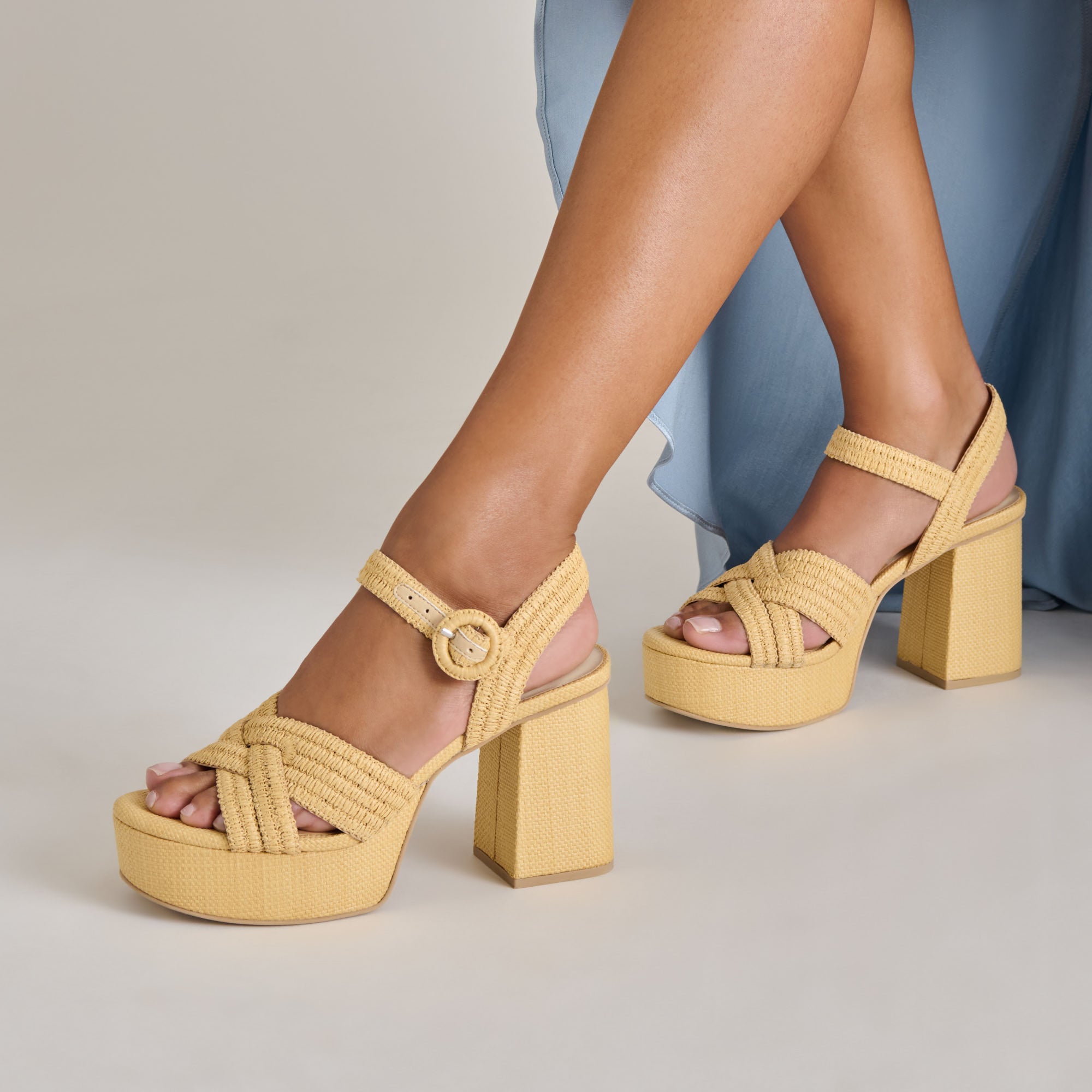 BETY HEELS LT NATURAL WOVEN RAFFIA - Image 2