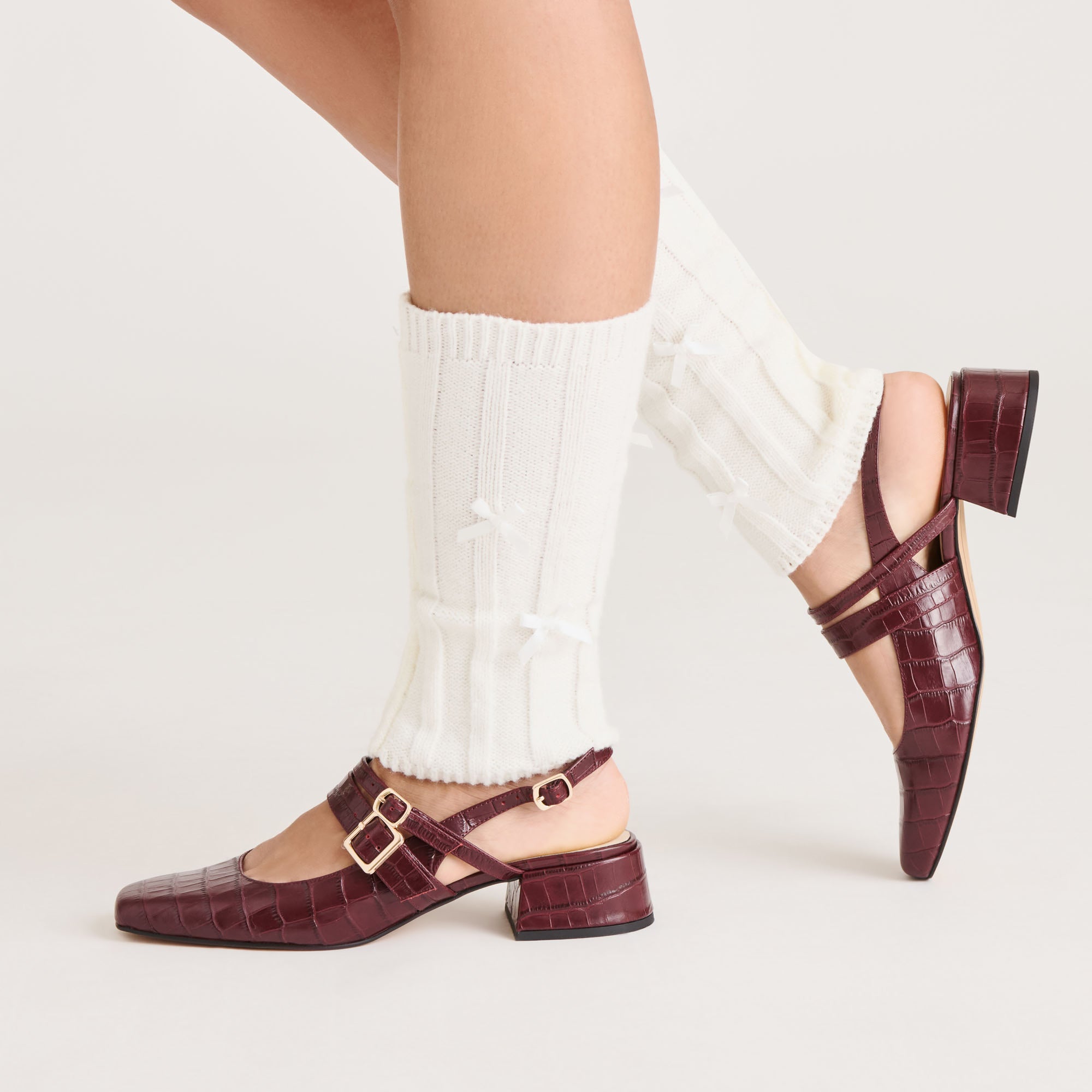 SATIN BOW LEG WARMERS IVORY - Image 2