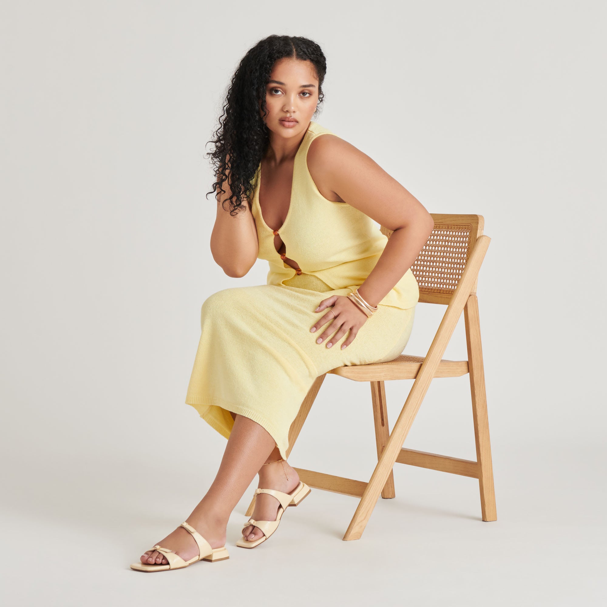 LAVERN SANDALS LIGHT YELLOW CRINKLE PATENT - Image 2