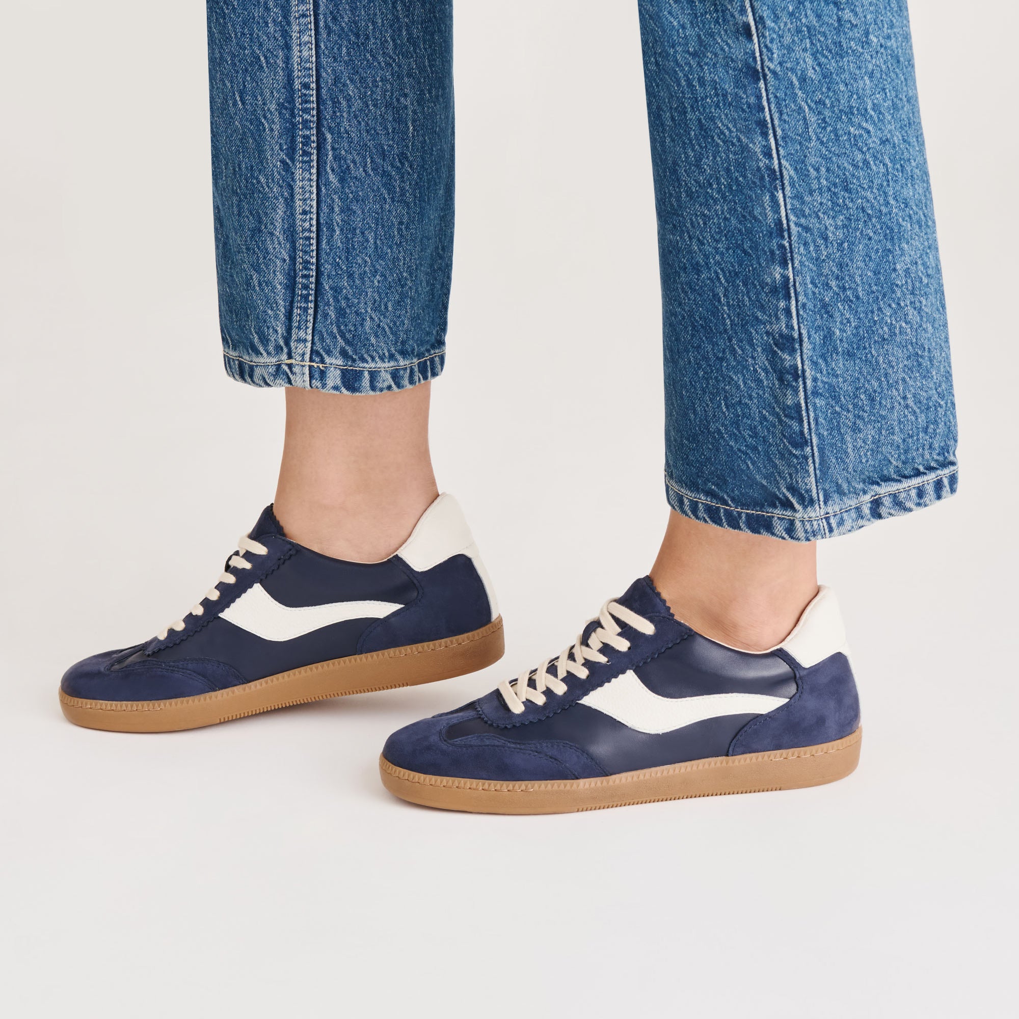 NOTICE SNEAKERS NAVY SUEDE - Image 2