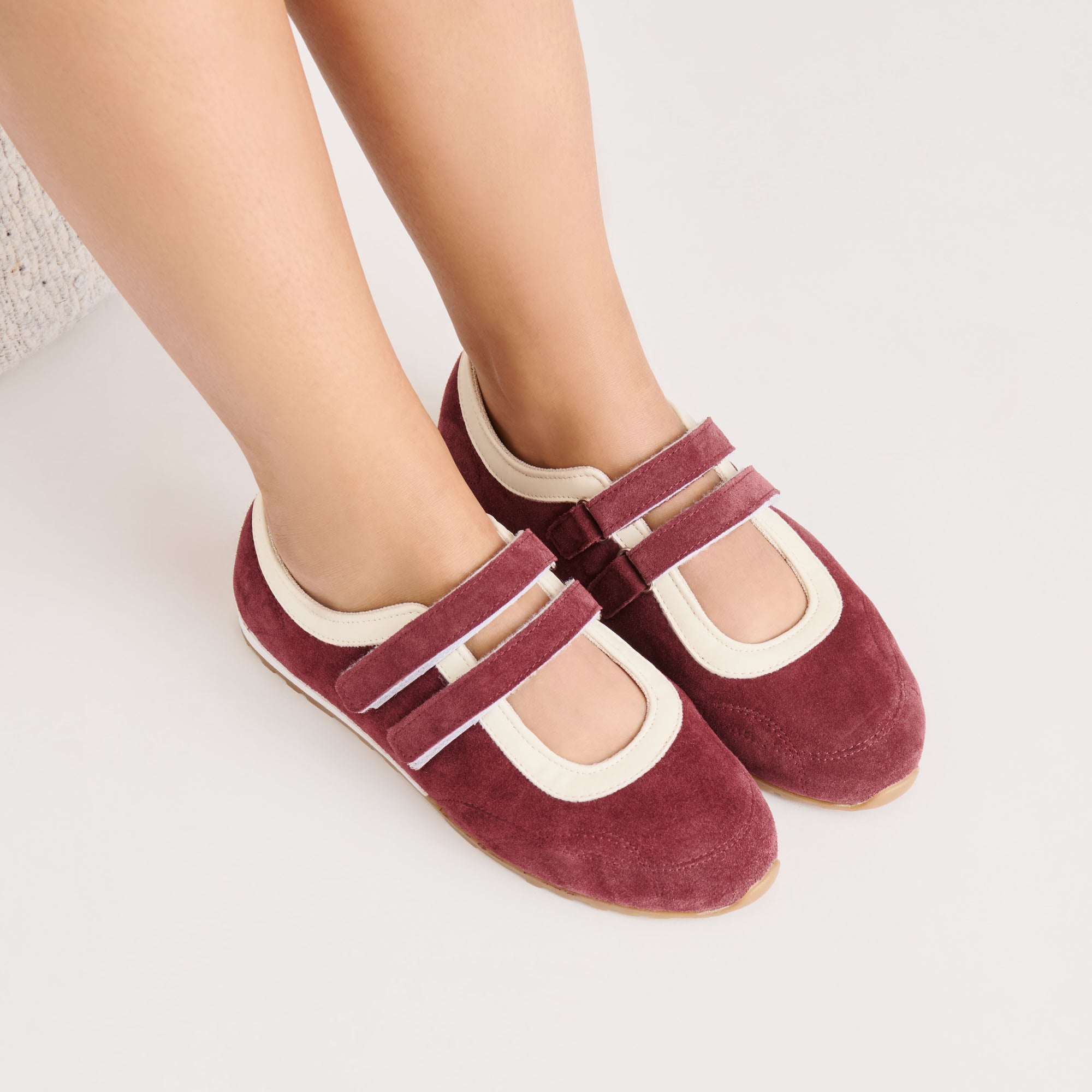 SWAN SNEAKERS BURGUNDY SUEDE - Image 2